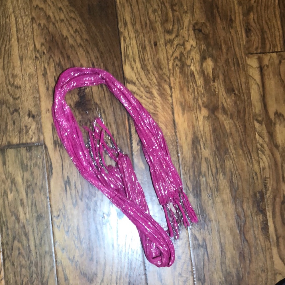 1 hot pink scarf! Very thin! Sliver and pink!
